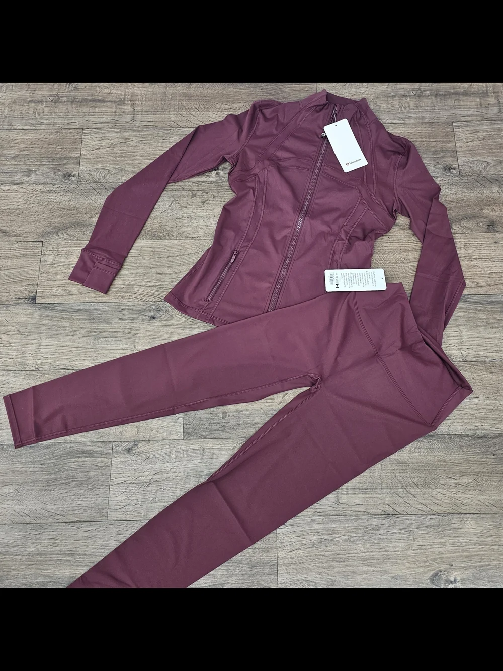 lululemon athletica Women's Maroon Active Jacket & Leggings Set